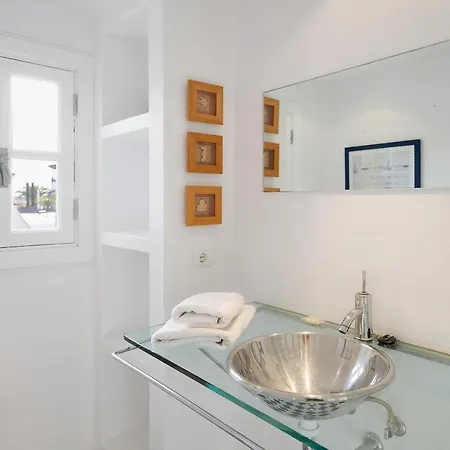 Апартаменты Casa Lola Y Elena - Playa Blanca, Lanzarote