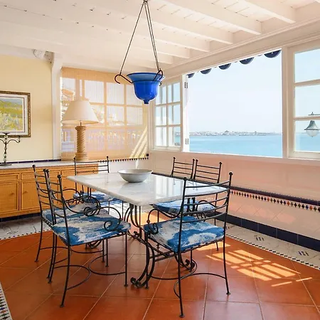 Апартаменты Casa Lola Y Elena - Playa Blanca, Lanzarote *