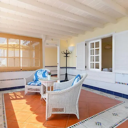 Апартаменты Casa Lola Y Elena - Playa Blanca, Lanzarote